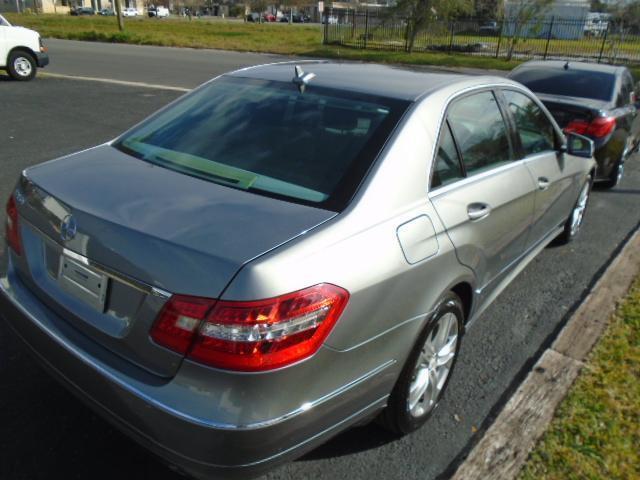 Mercedes-Benz E-Class E350 Sedan 2011