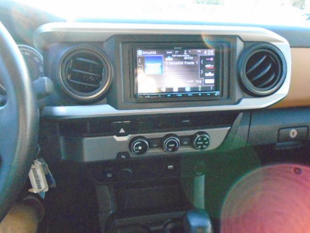 Toyota Tacoma SR5 Double Cab Long Bed V6 6AT 2WD 2017