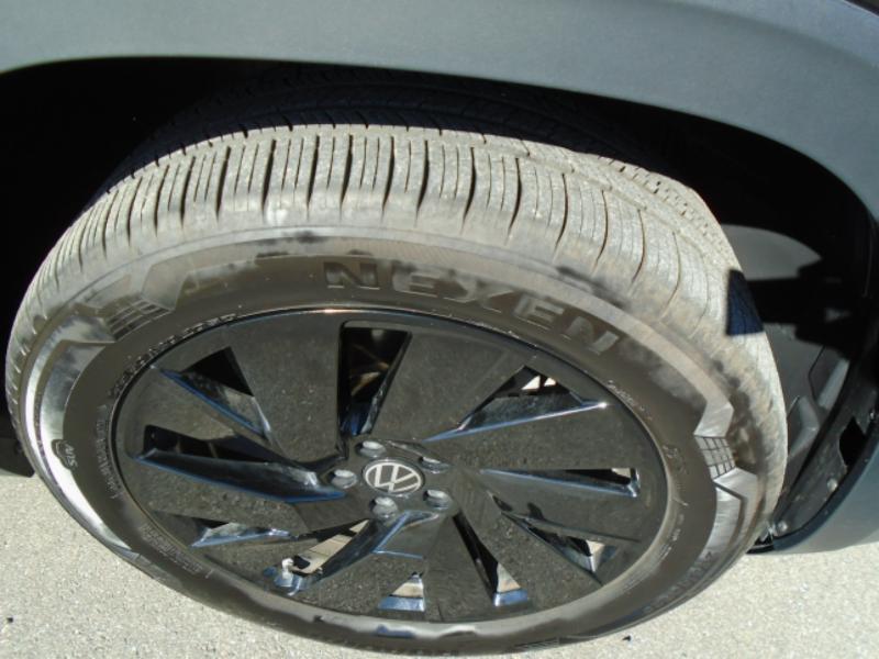 Volkswagen Atlas SE w/Technology 2024