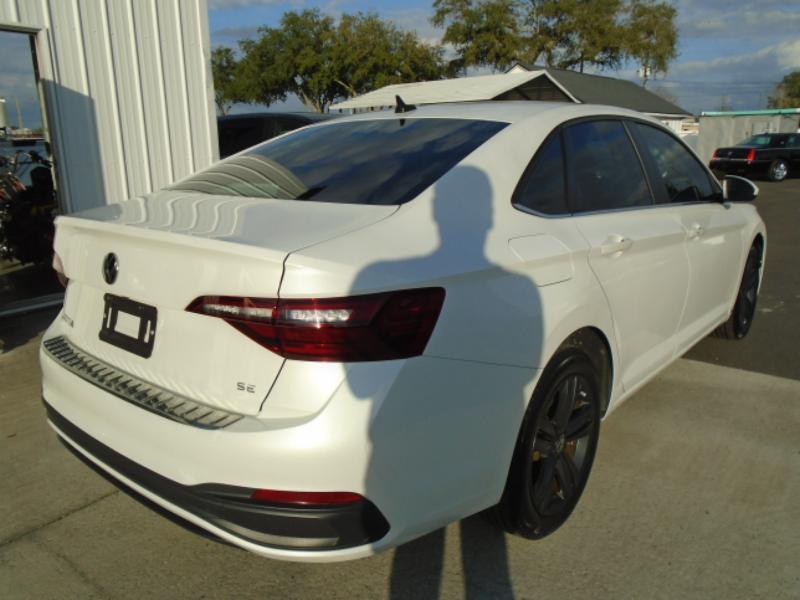 Volkswagen Jetta SE 2023