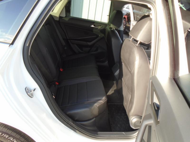 Volkswagen Jetta SE 2023