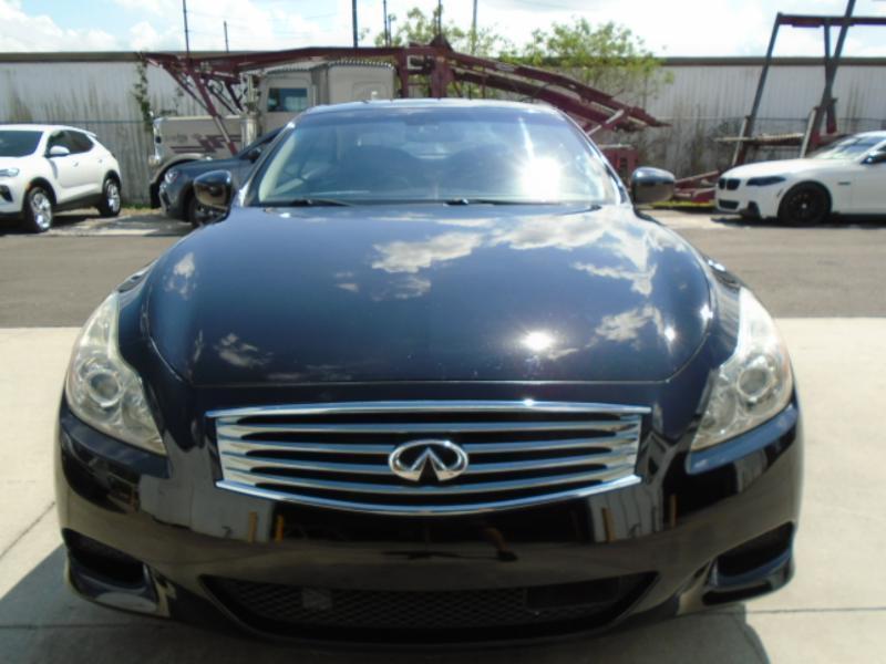 Infiniti G Convertible G37 Sport 6MT 2010