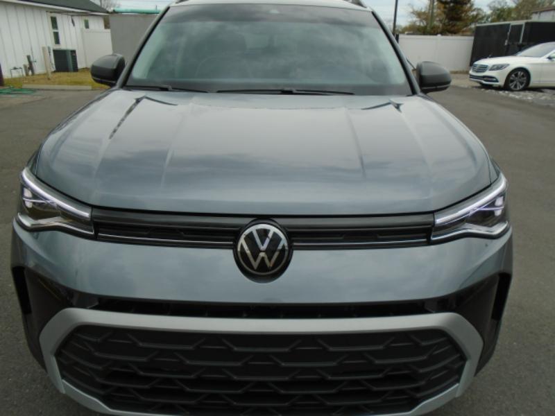 Volkswagen Taos S 2025