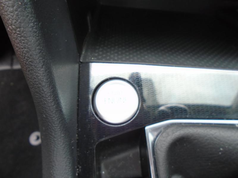 Volkswagen Taos S 2025