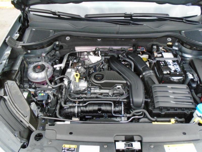 Volkswagen Taos S 2025