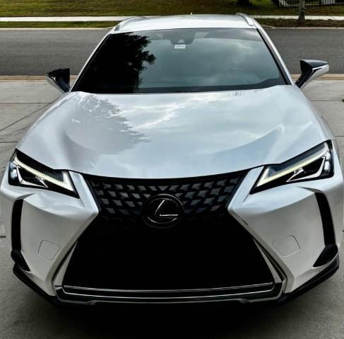 Lexus UX 200 Base 2021