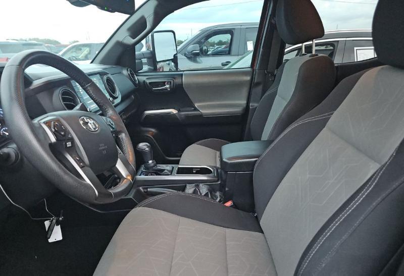 Toyota Tacoma SR5 Double Cab Long Bed V6 6AT 2WD 2023