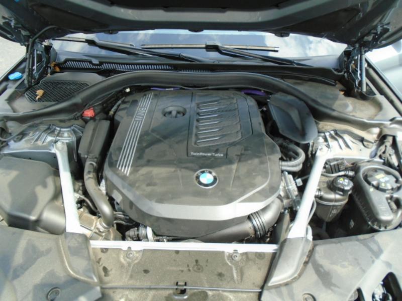 BMW 5-Series 540i 2023