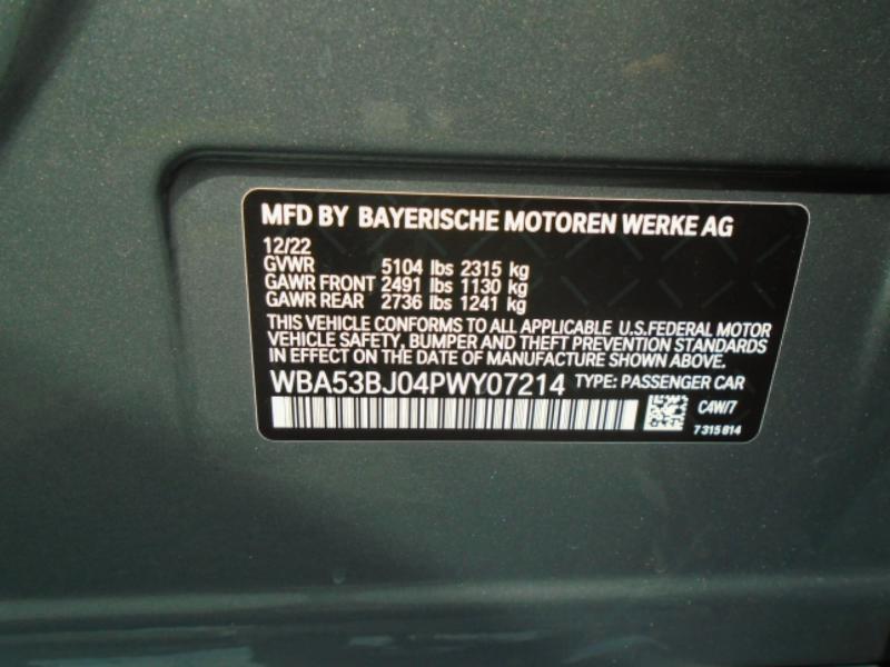 BMW 5-Series 540i 2023