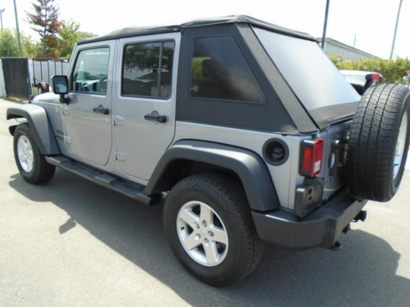 Jeep Wrangler Unlimited Sport 4WD 2016