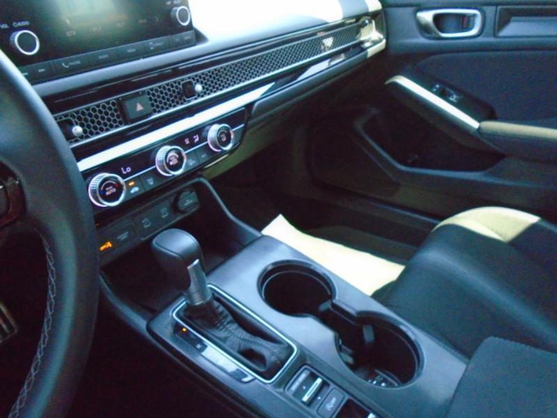 Honda Civic Sport Hatchback CVT 2025