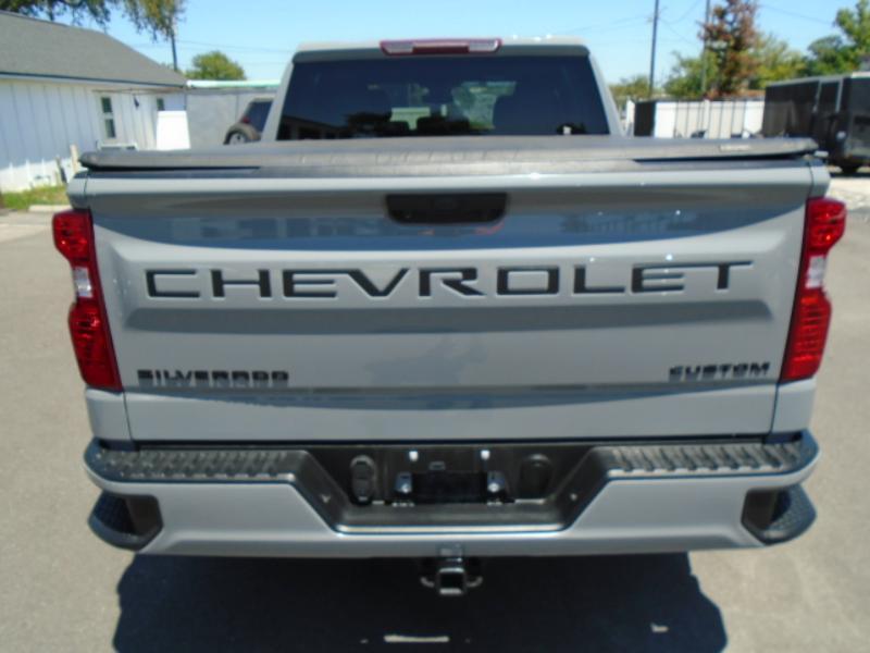 Chevrolet Silverado 1500 Custom Crew Cab 2WD 2024