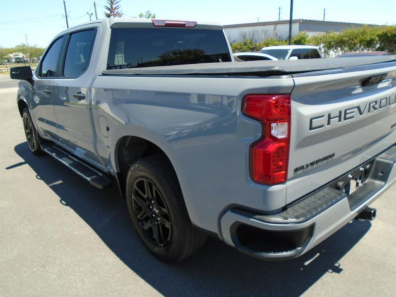 Chevrolet Silverado 1500 Custom Crew Cab 2WD 2024