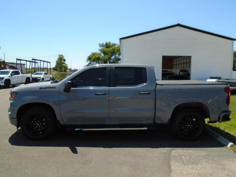 Chevrolet Silverado 1500 Custom Crew Cab 2WD 2024