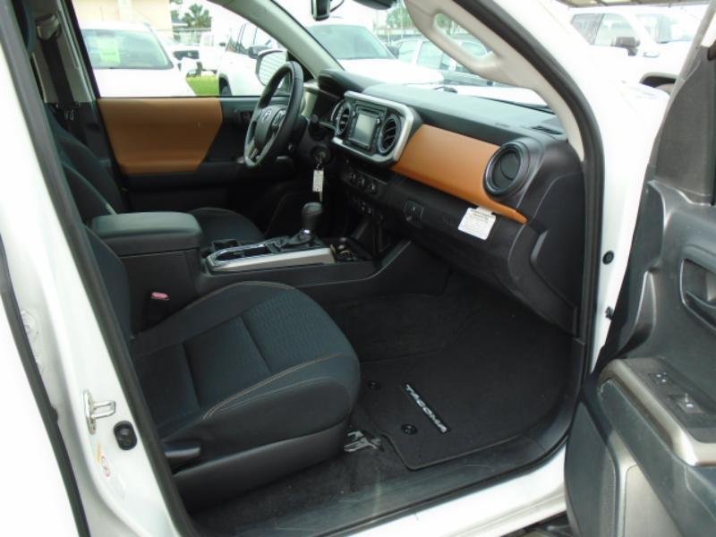 Toyota Tacoma SR5 Double Cab Super Long Bed V6 6AT 2WD 2018