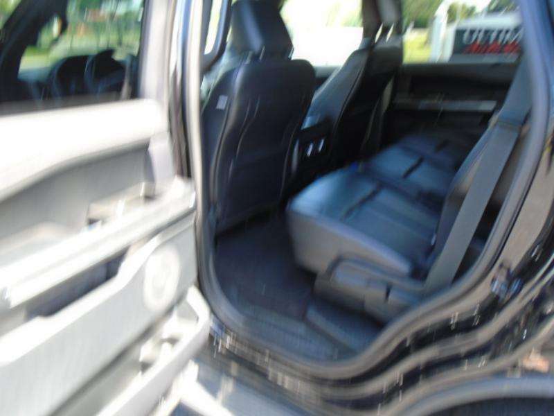 Ford Expedition XLT 2021