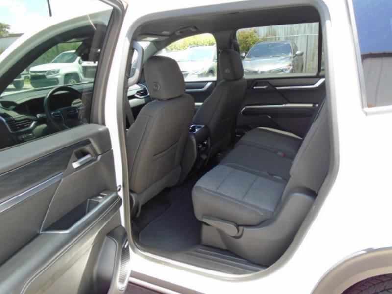 GMC Acadia Elevation 2025