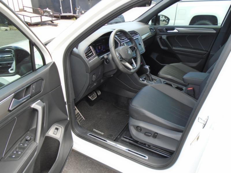 Volkswagen Tiguan SE R-Line Black 2024