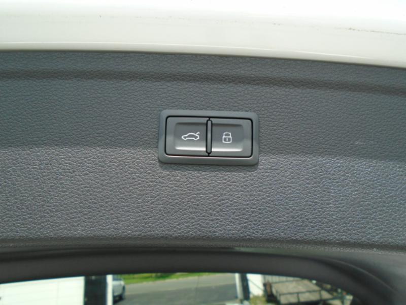 Audi Q5 2.0T Premium quattro 2024