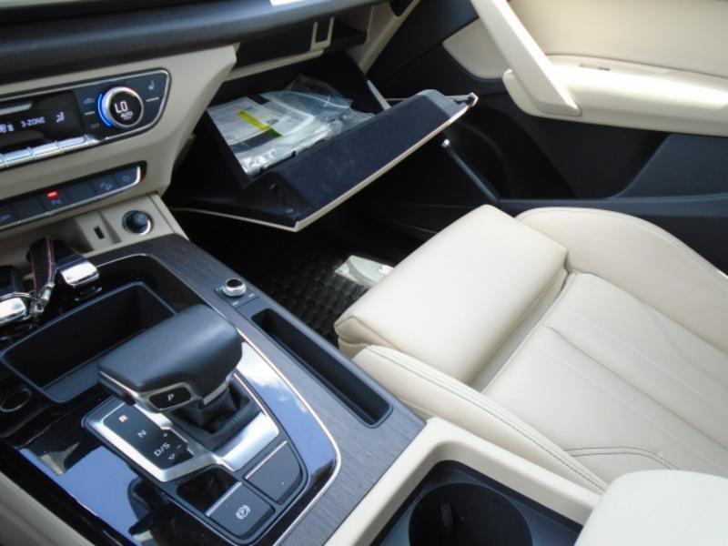 Audi Q5 2.0T Premium quattro 2024