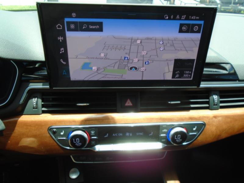 Audi A4 Premium Plus 40 TFSI quattro 2023