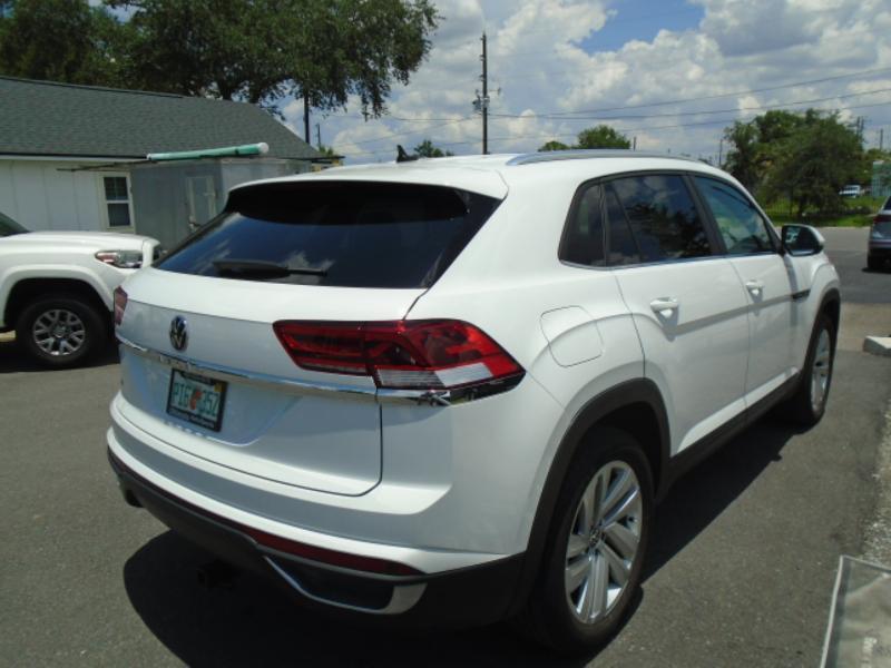 Volkswagen Atlas Cross Sport SE w/Technology 2023