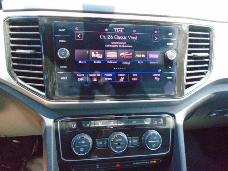 Volkswagen Atlas Cross Sport SE w/Technology 2023