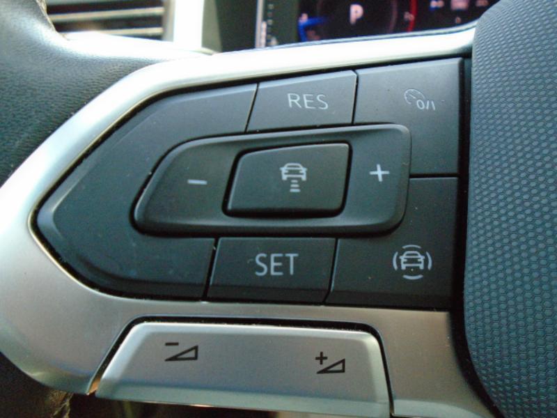 Volkswagen Atlas Cross Sport SE w/Technology 2023