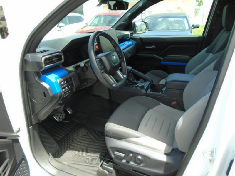 Toyota Tacoma TRD Sport Double Cab 4WD 2024