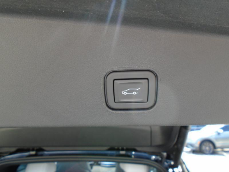 Cadillac Lyriq Lux-1 2024