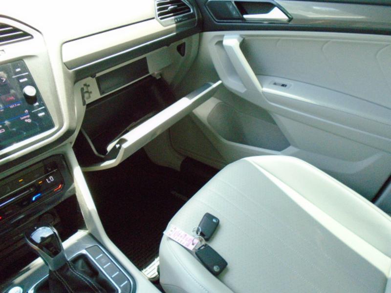 Volkswagen Tiguan SE 2024