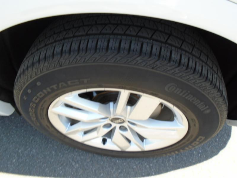 Audi Q5 2.0T Premium quattro 2024