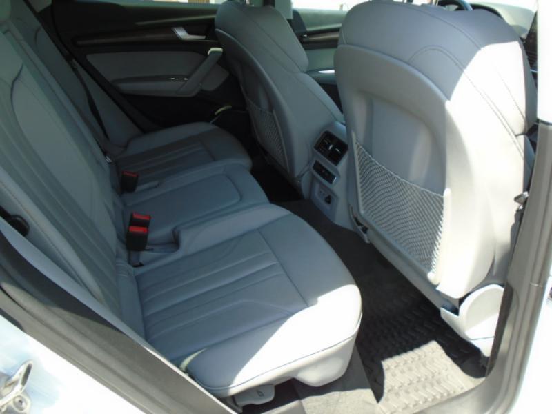 Audi Q5 2.0T Premium quattro 2024