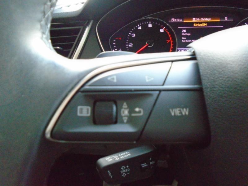 Audi Q5 2.0T Premium quattro 2024