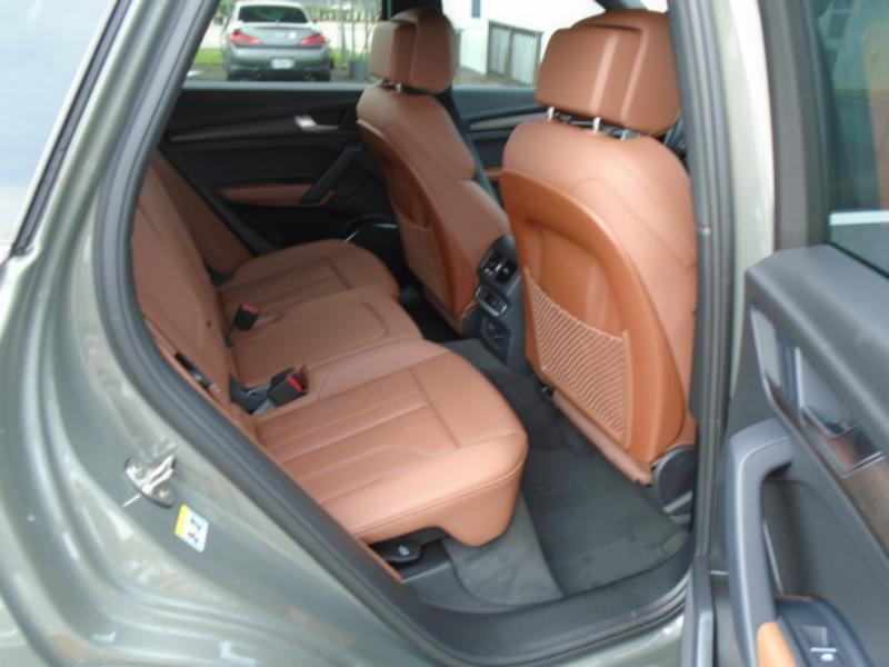 Audi Q5 2.0T Premium quattro 2024