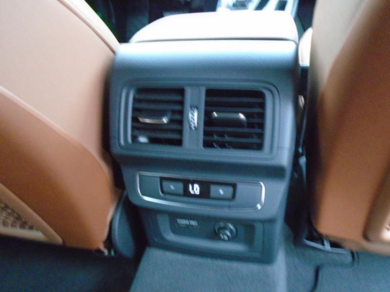 Audi Q5 2.0T Premium quattro 2024