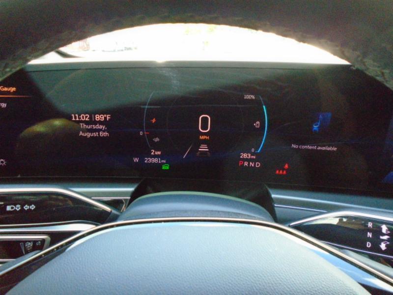 Cadillac Lyriq Tech-1 2024