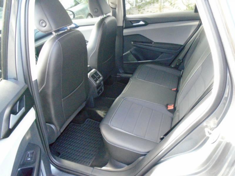 Volkswagen Taos SE 2023