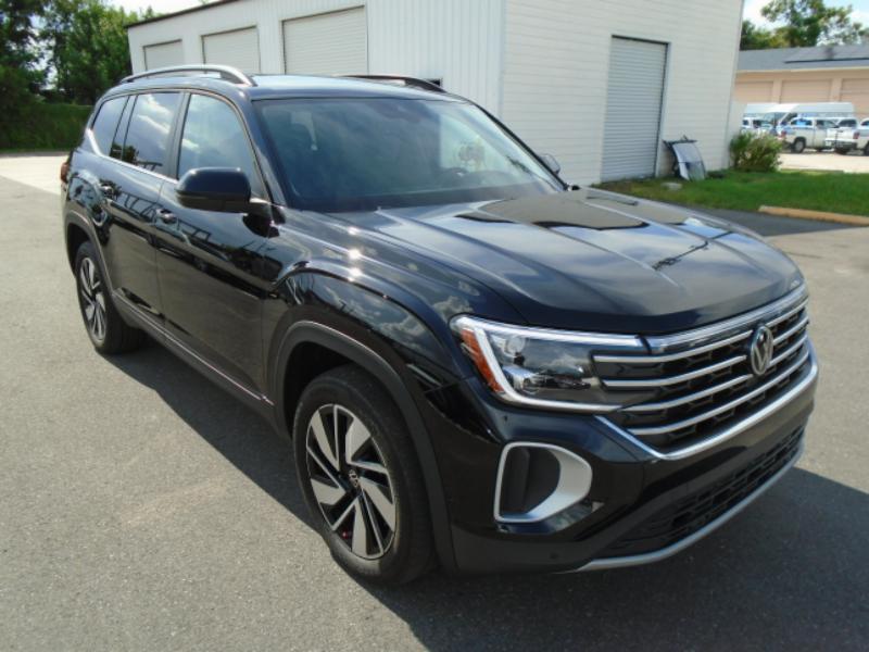 Volkswagen Atlas SE w/Technology 2025