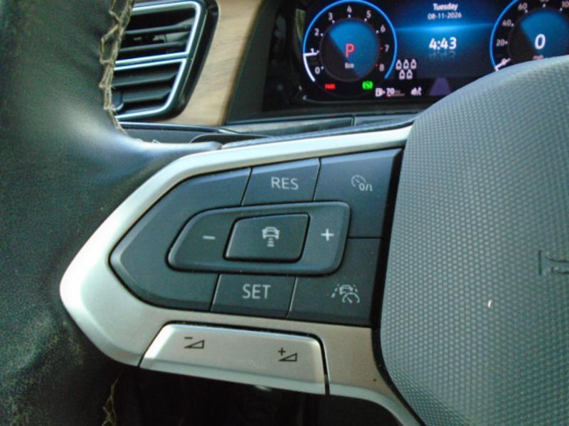 Volkswagen Atlas SE w/Technology 2025
