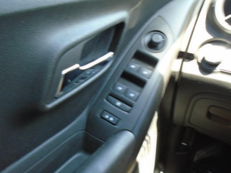 Chevrolet Trax LS FWD 2015