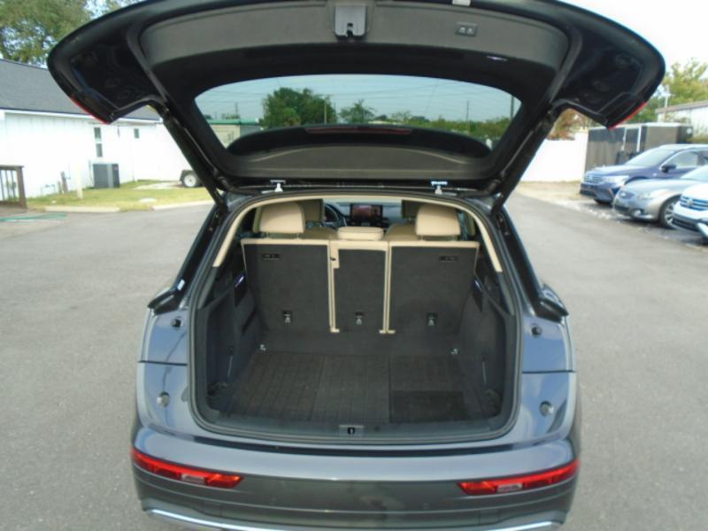 Audi Q5 2.0T Premium Plus quattro 2023
