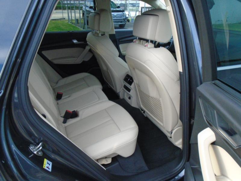 Audi Q5 2.0T Premium Plus quattro 2023