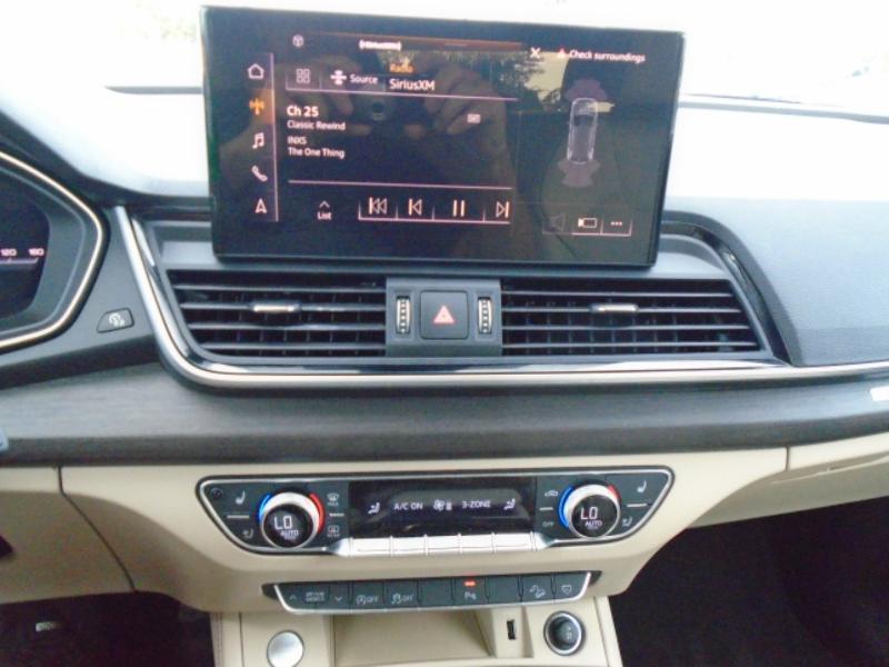 Audi Q5 2.0T Premium Plus quattro 2023
