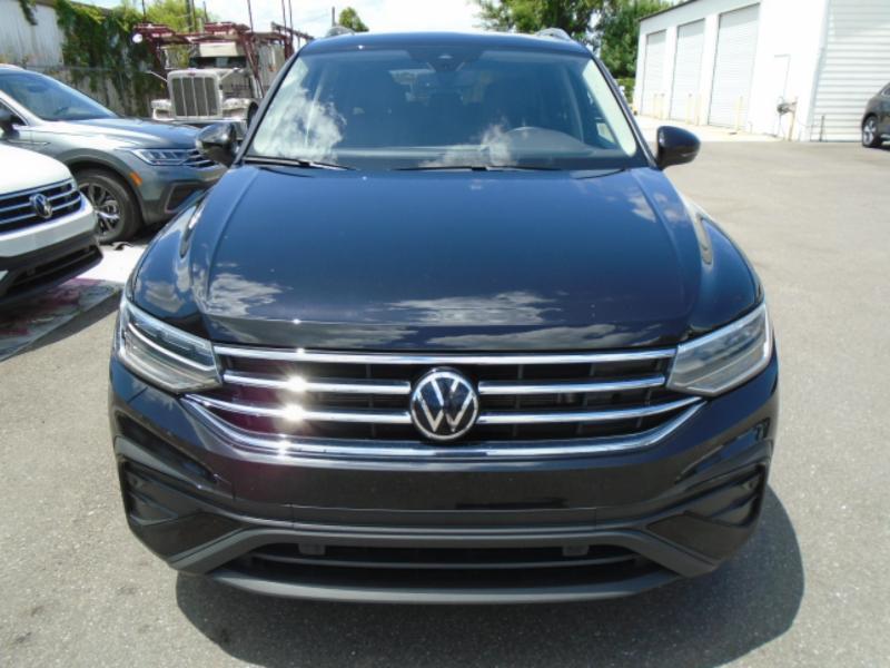 Volkswagen Tiguan SE 2024