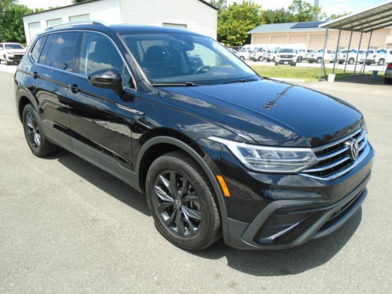 Volkswagen Tiguan SE 2024