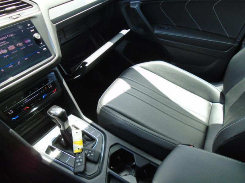 Volkswagen Tiguan SE 2024