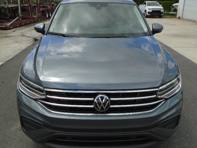 Volkswagen Tiguan SE 2024