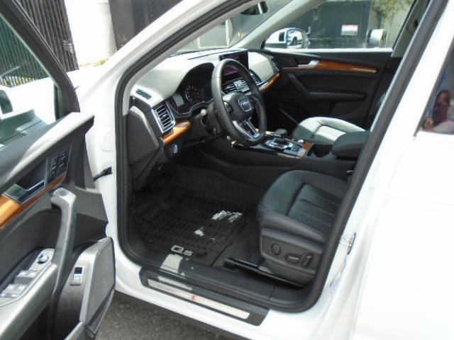 Audi Q5 2.0T Premium quattro 2023