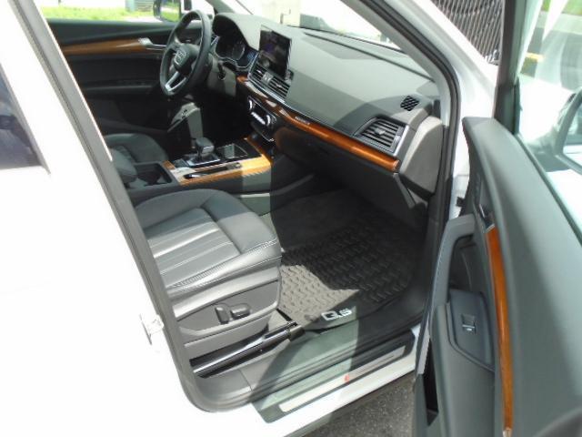 Audi Q5 2.0T Premium quattro 2023